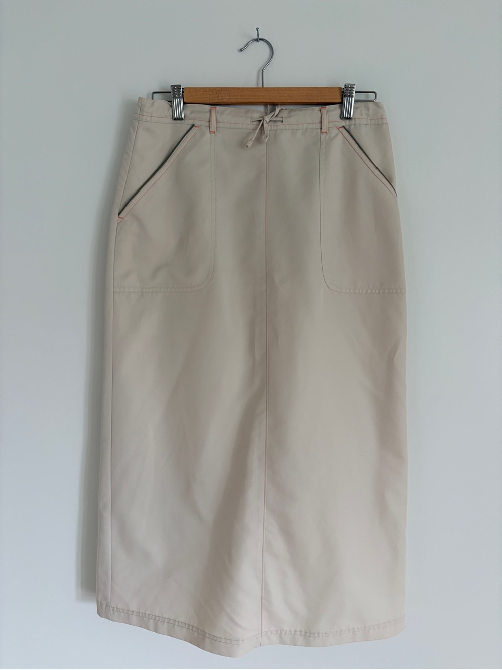 Vintage Women’s Cream Sport Midi Skirt with Front Pockets